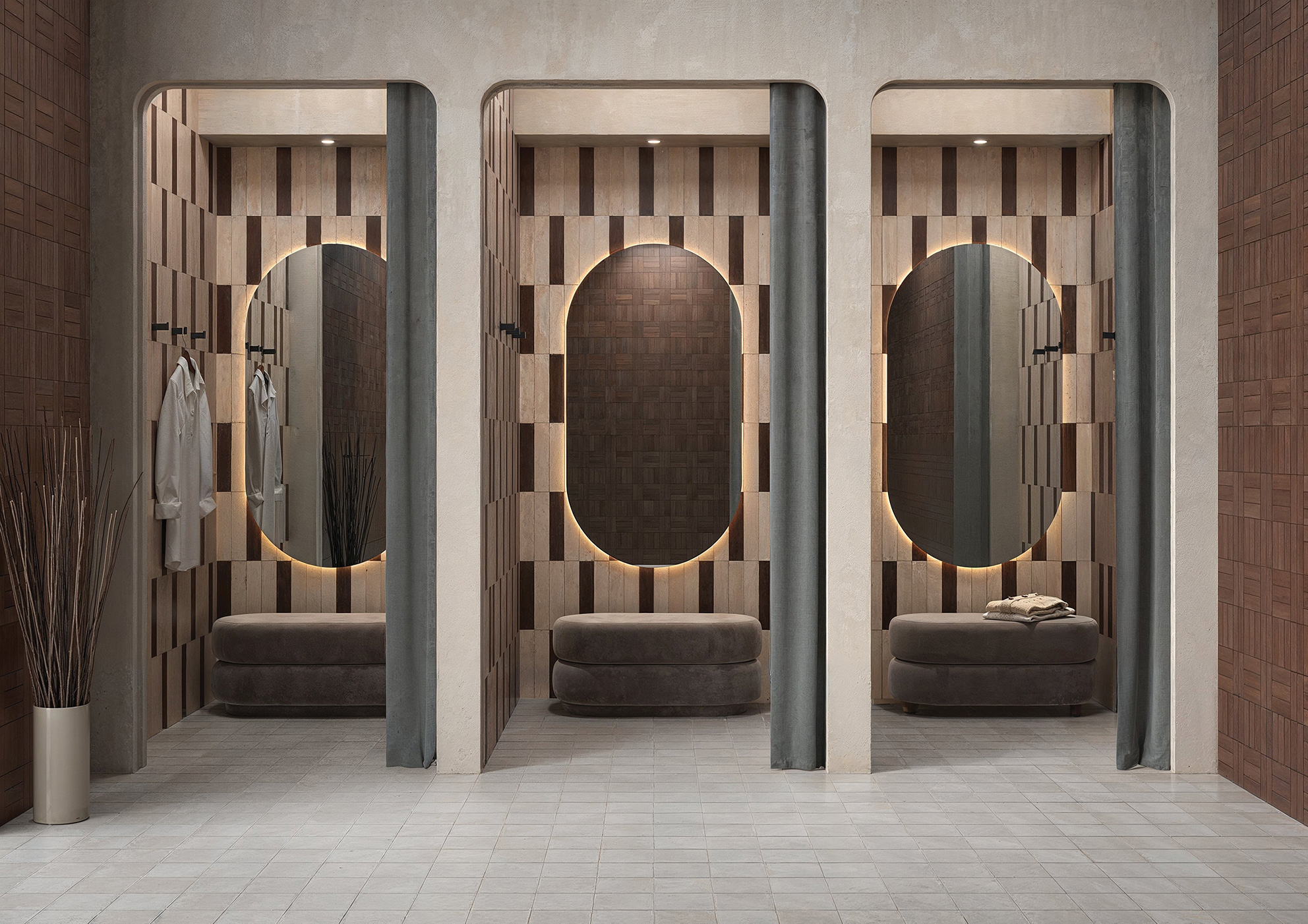 Silverstone 6x6" - Image 2